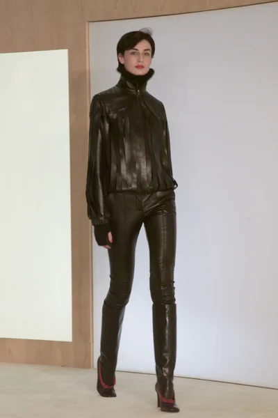 Look 44